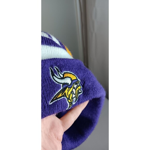 Minnesota Vikings 47 Striped Crown Cuffed Pom Knit Beanie Cap Hat - KIDS - Picture 5 of 5